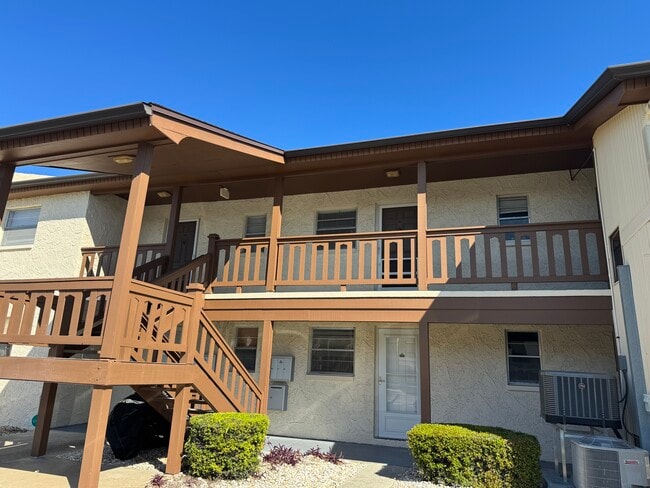 Building Photo - 5154 Turquoise Ln