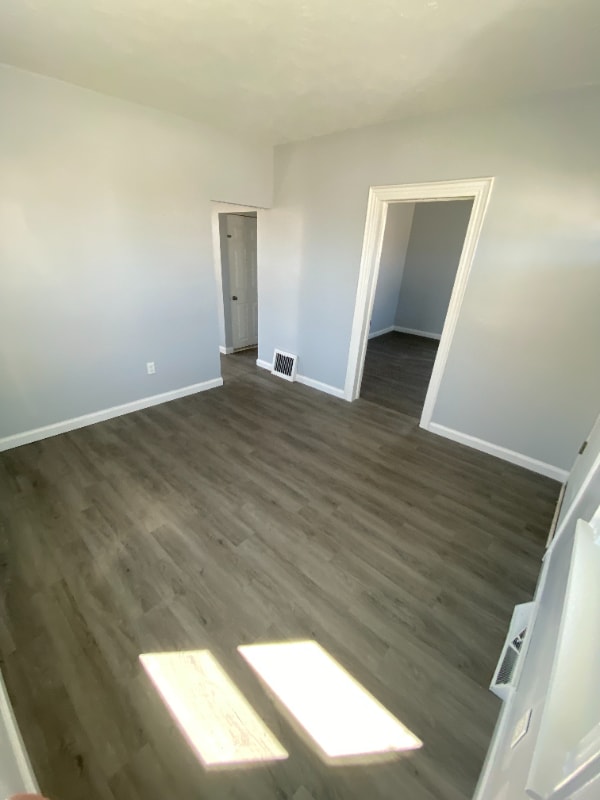 Building Photo - 712 Linden Ave