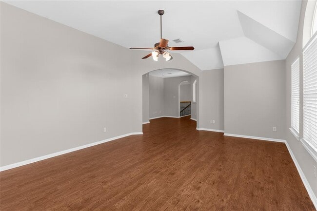 Building Photo - 20911 Lonely Star Ln