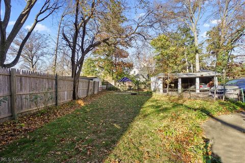 Backyard Landscape - 13860 Clifton Blvd