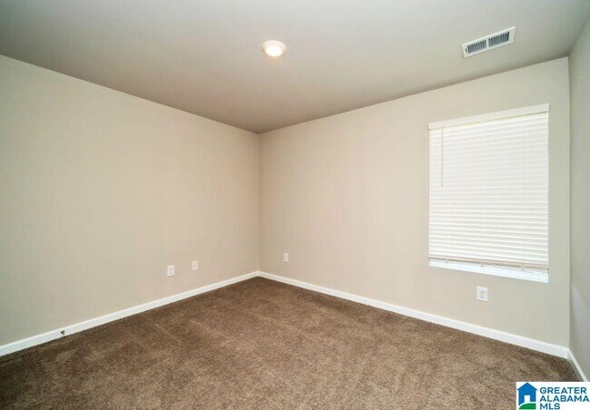 Building Photo - 211 Driftwood Ln