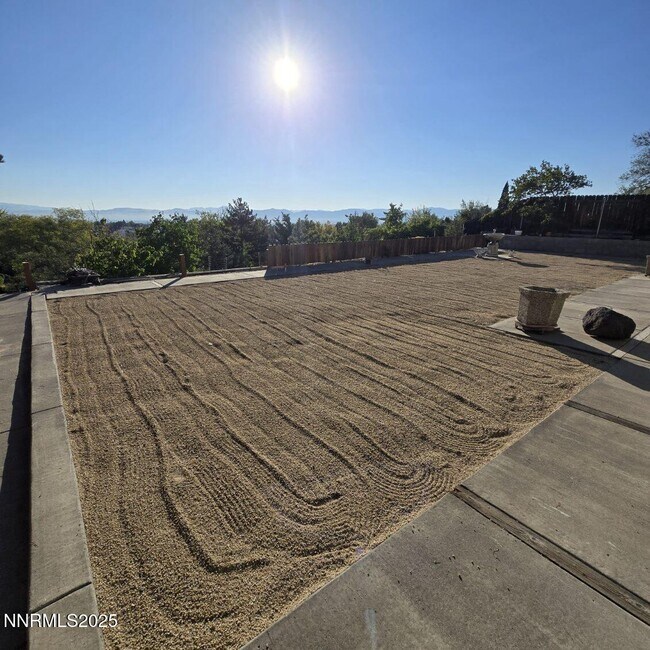 Building Photo - 1804 Quail Run Rd