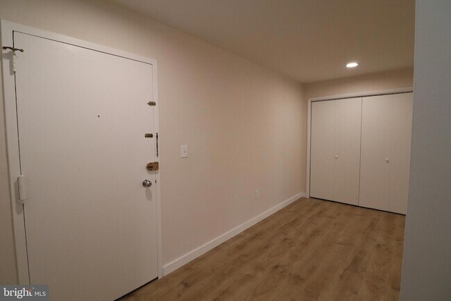 Building Photo - 7505 Democracy Blvd