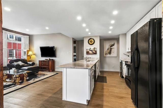 Building Photo - 232 Decatur St