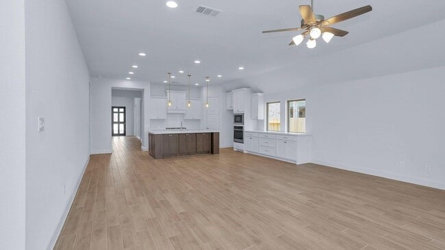 Building Photo - 1151 Beals Crk St