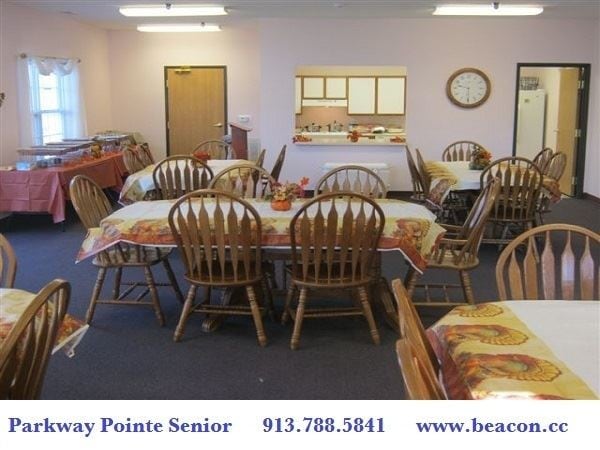 Building Photo - 7601 Parallel Pkwy