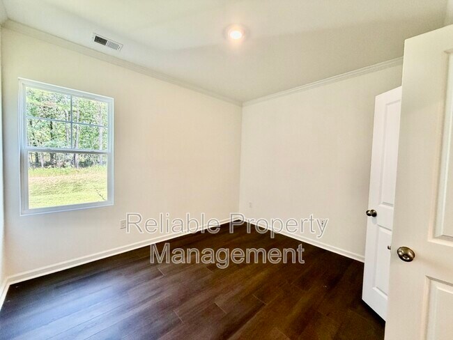 Building Photo - 354 Beachcomber Dr