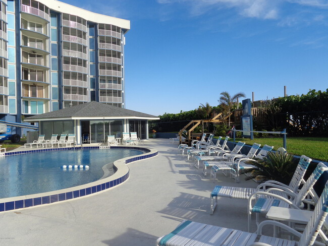 Building Photo - 1175 Jimmy Buffett Mem Hwy