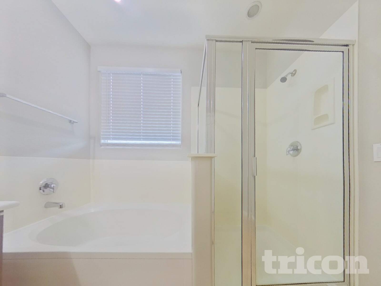 Building Photo - 17328 W Morning Glory St