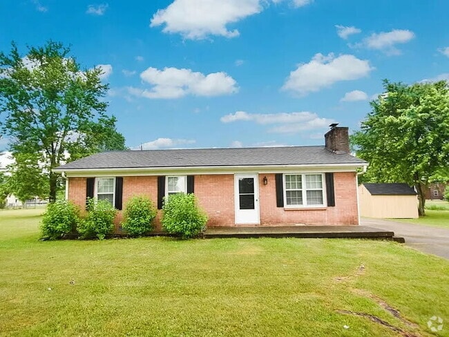 Building Photo - 113 Moore Dr