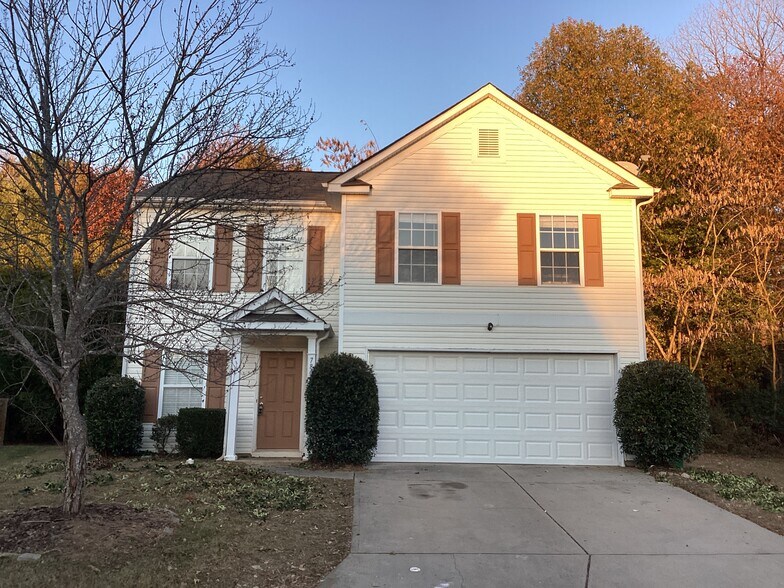 Primary Photo - 7800 Rabbits Foot Ln