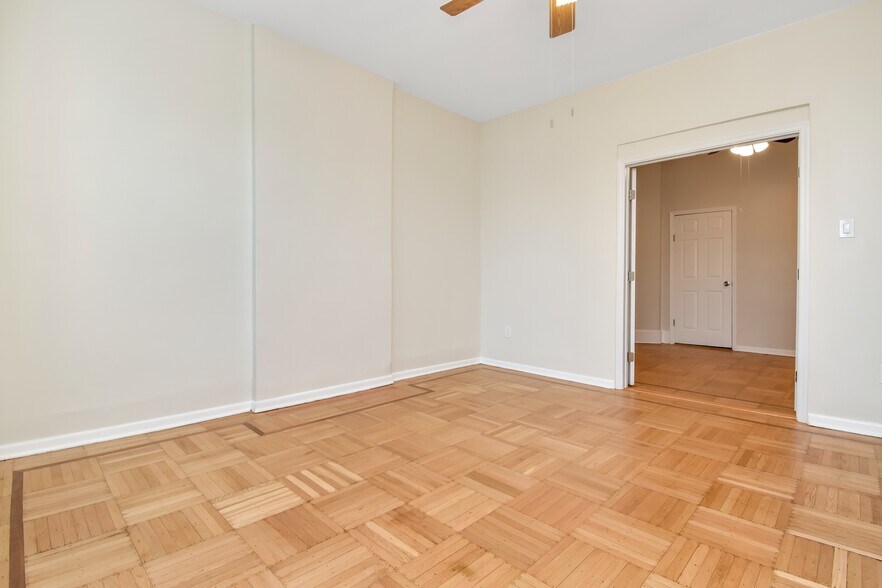 Building Photo - 2307 New York Ave