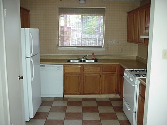 Building Photo - 19917 Stoney Haven Dr