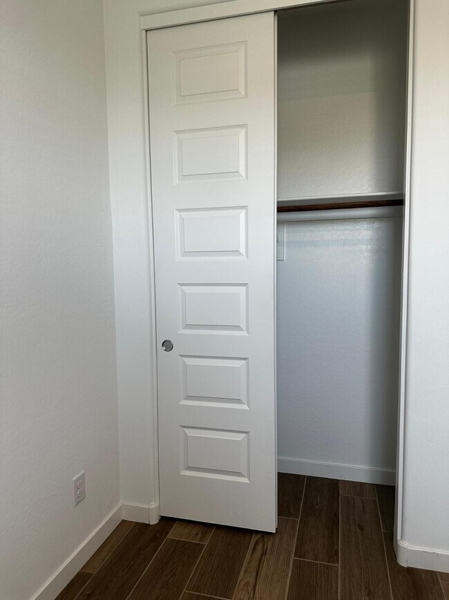 Building Photo - 3269 E Baler Dr