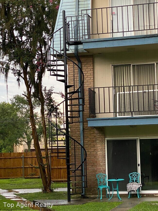 Building Photo - 3 br, 2 bath House - 2021 Bayou Lane