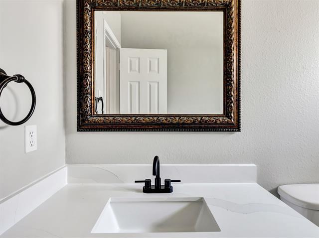 Building Photo - 10300 Ashmont Dr