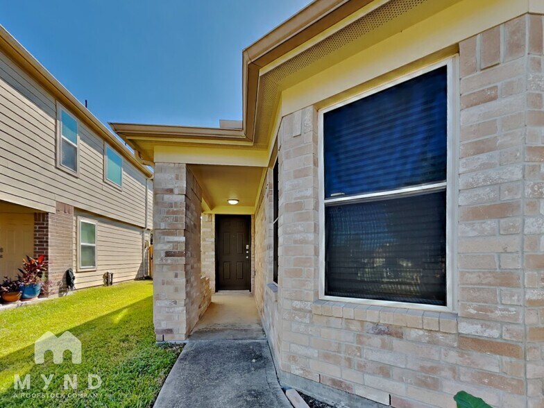 Building Photo - 9876 Lace Flower Way