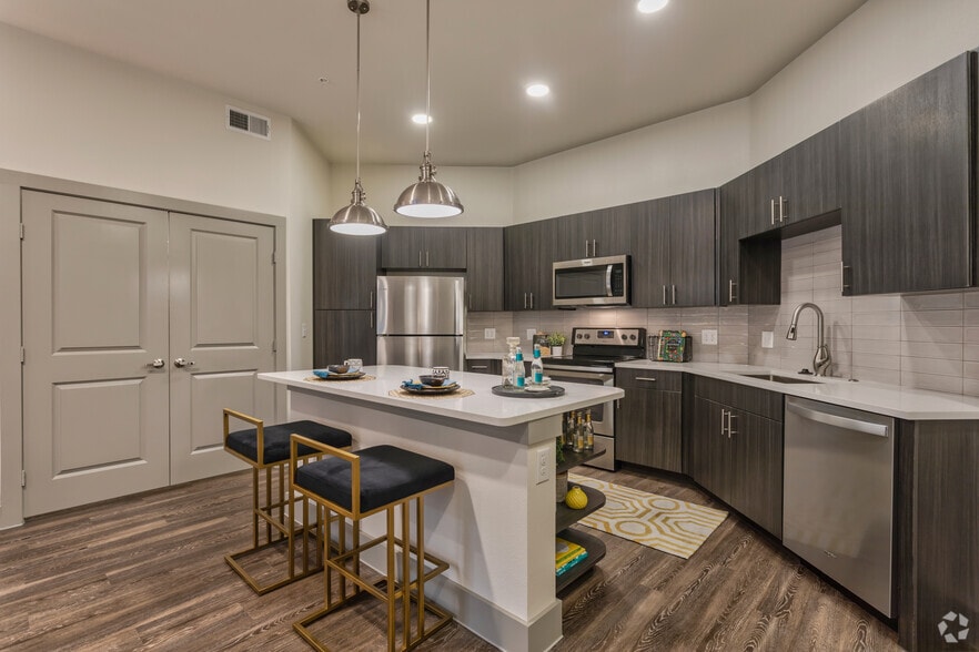 Frankford Station 1700 W Frankford Rd Carrollton TX 75007 Apartment