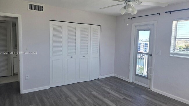 Building Photo - 8024 Tatum Waterway Dr