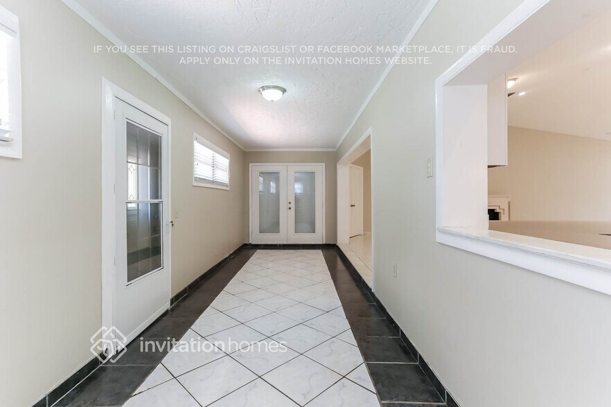 Building Photo - 9575 NW 25th Ct