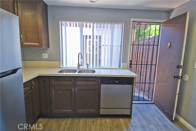 Building Photo - 1097 S Santo Antonio Dr