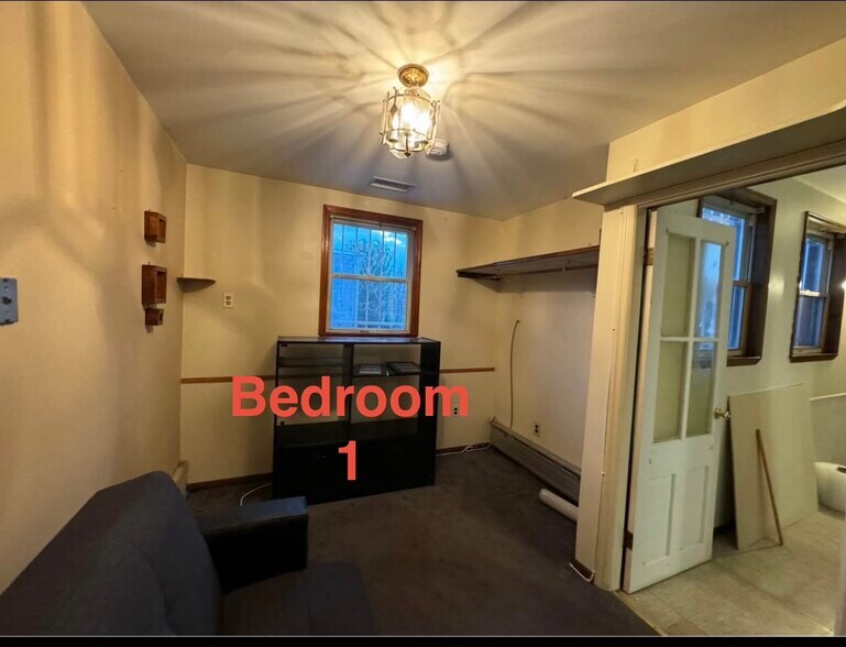 Building Photo - 130 Wilson Ave