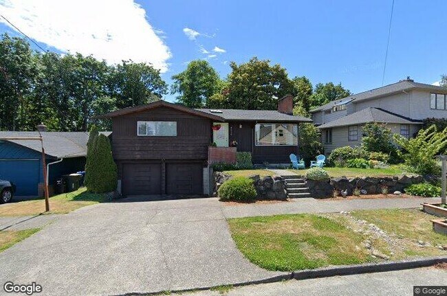 Primary Photo - 4915 SW Walker St
