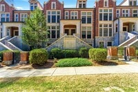 Building Photo - 2910 Hermance Dr NE