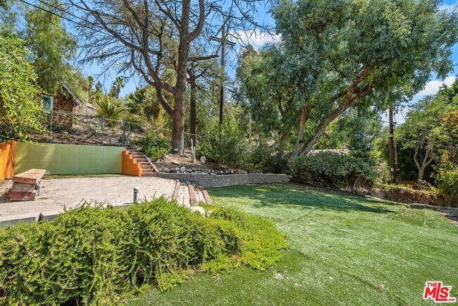 Building Photo - 22263 Buenaventura St