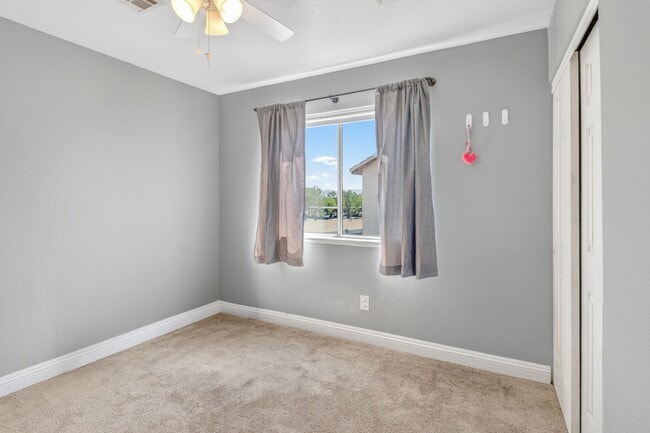 Building Photo - Charming Two Story Home Located in North Las Vegas