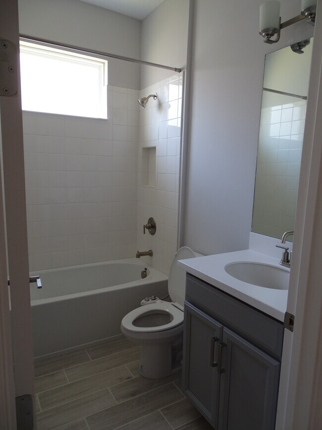 Building Photo - 5908 Fieldmoor Ct
