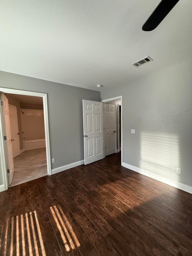 Building Photo - 2813 Atoka Trail