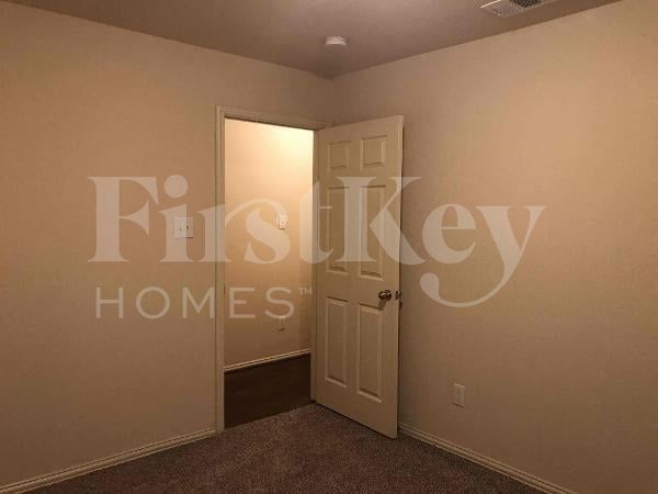 Building Photo - 1218 Jewel Ln