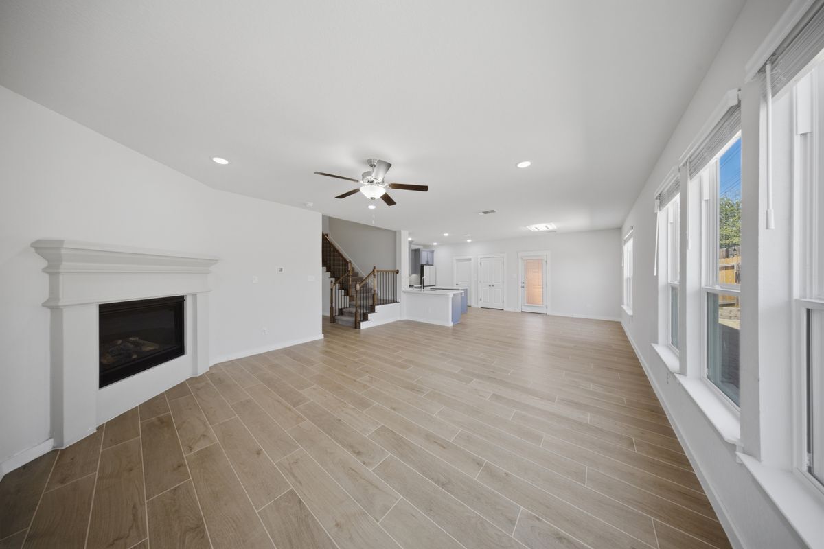 Building Photo - 8007 Chasemont Ct
