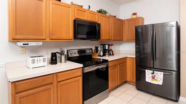 Building Photo - 750 Kettering Rd