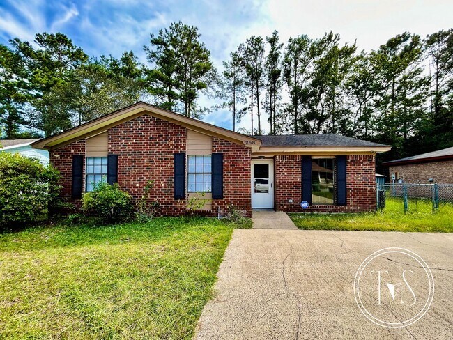 Building Photo - 258 Garden Cir