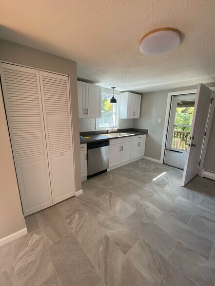 Kitchen - 31 Chapel St