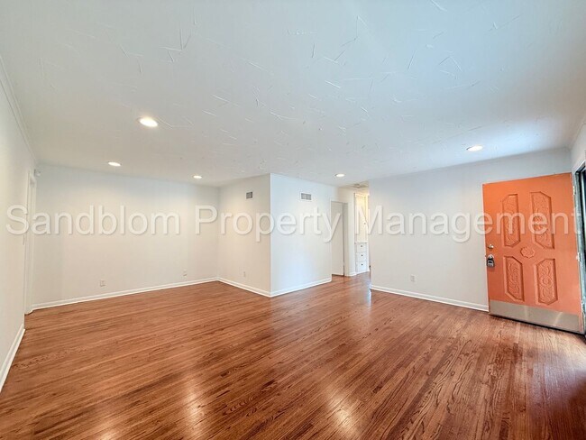 Building Photo - For Lease | Midtown Tulsa | Available Now!