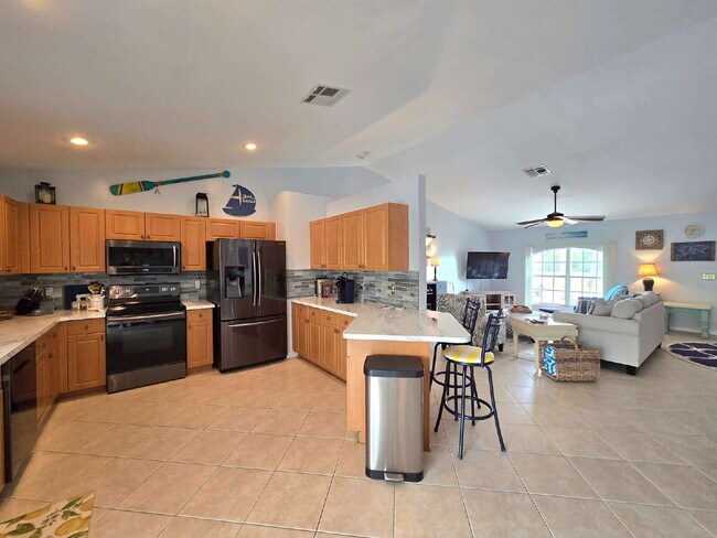 Building Photo - 2507 Embers Pkwy W