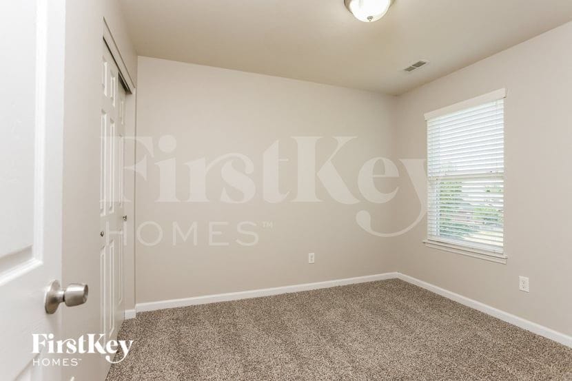 Building Photo - 125 Peruque Estates Ln