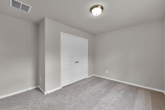 Building Photo - 213 Harper Ridge Dr