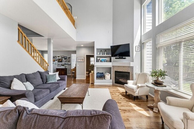Building Photo - 4172 S Deframe Ct