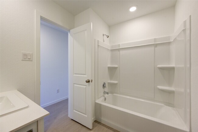 Building Photo - 26627 Pampas Grass Ln