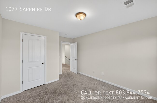 Building Photo - 1077 Sapphire Dr