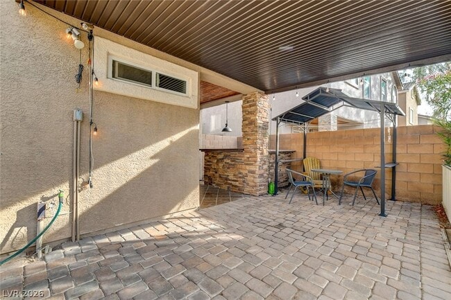 Building Photo - 6037 Sea Cliff Cove St