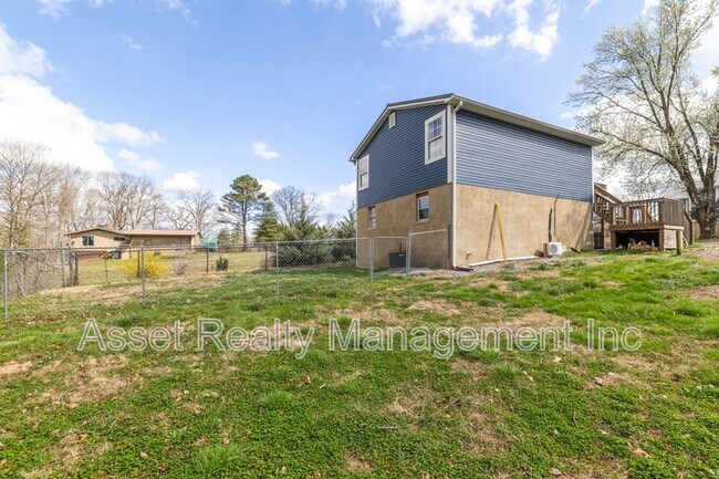 Building Photo - 4143 W Beaver Creek Dr