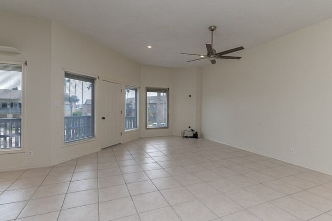 Building Photo - 77 Santa Isabel Blvd