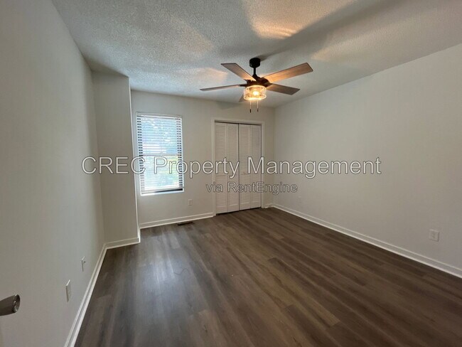Building Photo - 2757 Jobee Dr