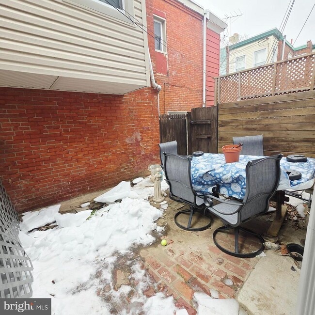 Building Photo - 768 N 26th St