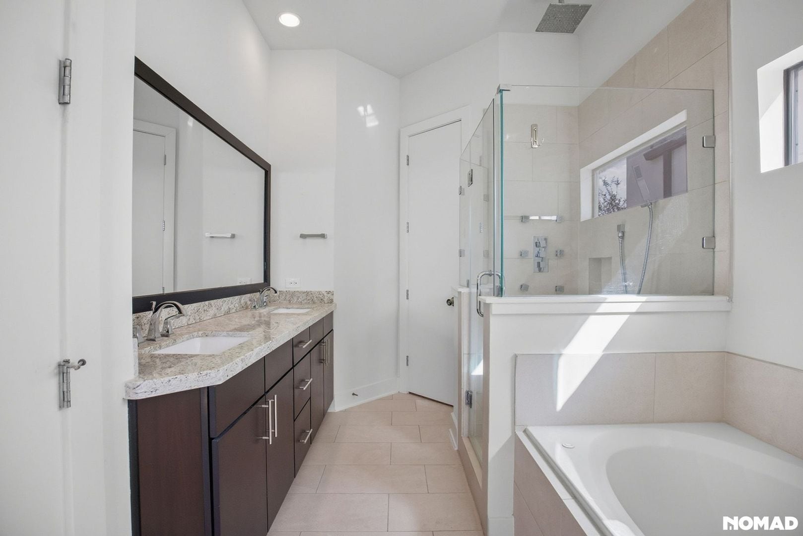 Building Photo - 1706 Alamo St